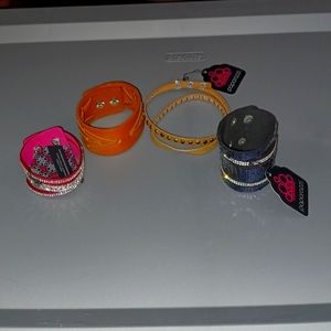 Lot of 4 bracelets Paparazzi